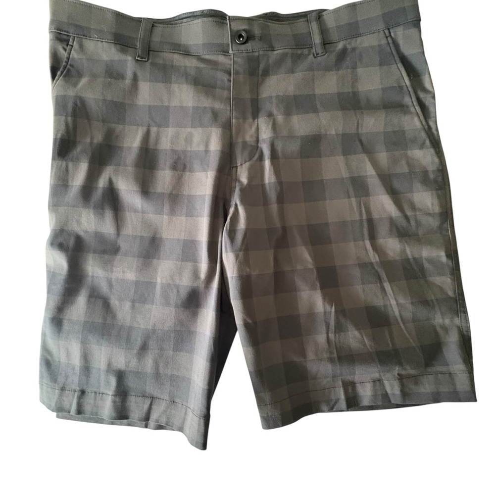 Nike Men's Gray Checkered Dri Fit Golf Shorts Sz 38